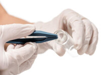 通过测试头发样本而不是血液测试来诊断维生素 D 缺乏症 维生素D缺乏诊断头发测试25(OH)D3