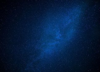 Откриване на екстремно ултравиолетово лъчение от много далечна галактика AUDFs01 Откриване на екстремно ултравиолетово лъчение от много далечна галактика AUDFs01