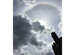 Circular solar halo optical phenomenon