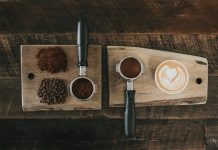 Koffein grå substans Koffeinkonsumtion inducerar minskning av grå substans volym