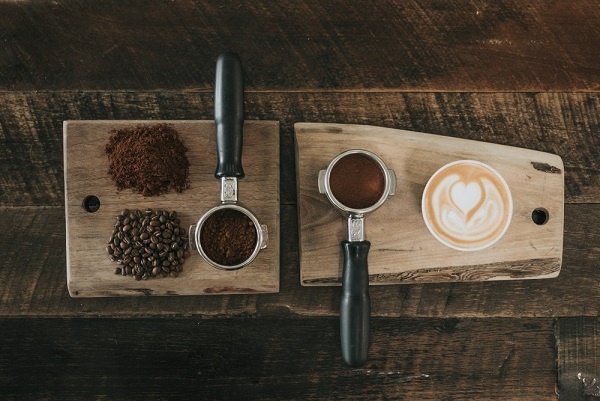 Koffein szürkeállomány A koffein fogyasztás csökkenti a szürkeállomány mennyiségét