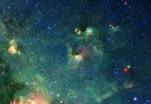 Nebula Ambayo Inaonekana Kama Monster monster nebula milky way spitzer GLIMPSE