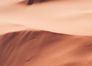 Pangaruh Iklim Debu Mineral Atmosfir: Misi EMIT Ngahontal Milestone Pangaruh Iklim Debu Mineral Atmosfir: Misi EMIT Ngahontal Milestone