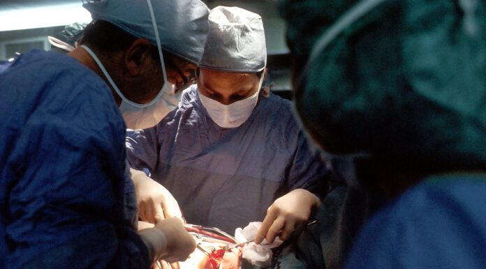 Недостаток на органи за трансплантација: ензимска конверзија на крвната група на донаторски бубрези и бели дробови