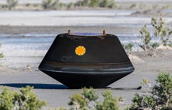 La missione OSIRIS-REx della NASA porta un campione dell'asteroide Bennu sulla Terra