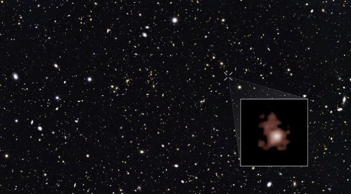 Vrima e zezë më e vjetër nga universi i hershëm sfidon modelin e formimit të vrimave të zeza